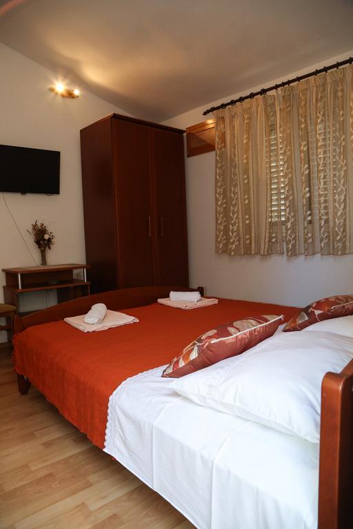Apartments Dragica Μίλνα Εξωτερικό φωτογραφία