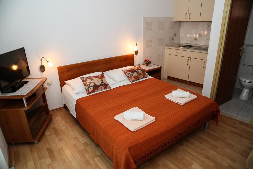 Apartments Dragica Μίλνα Εξωτερικό φωτογραφία