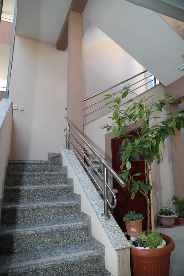 Apartments Dragica Μίλνα Εξωτερικό φωτογραφία